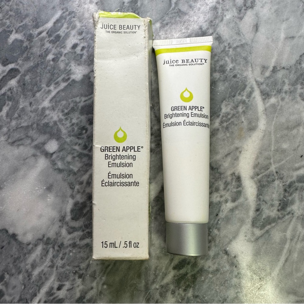 New Juice‎ Beauty Green Apple Brightening Emulsion